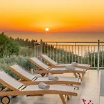 Villa Fiscardo Luxury Stone Suzana ,with Sunset View!