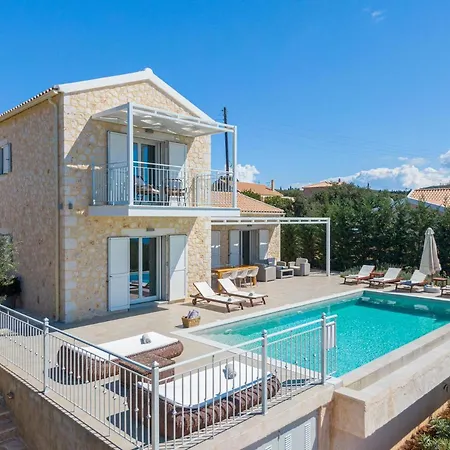 Fiscardo Luxury Stone Suzana ,with Sunset View! 피스카던