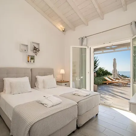 Fiscardo Luxury Stone Suzana ,with Sunset View! * 피스카던