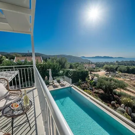 Fiscardo Luxury Stone Suzana ,with Sunset View!