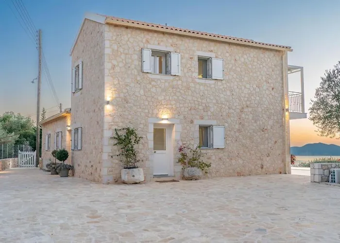 Villa Fiscardo Luxury Stone Suzana ,with Sunset View! Fiskardo