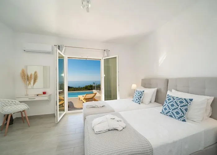 Fiscardo Luxury Stone Suzana ,with Sunset View!